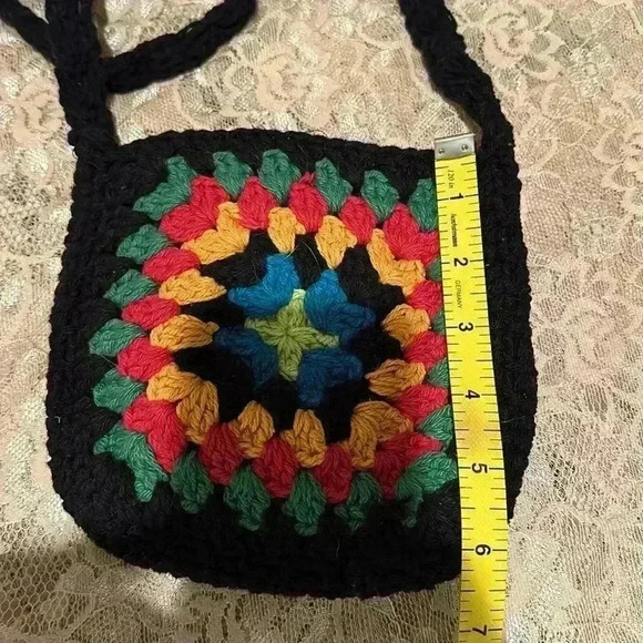 Granny Square Purse - Picture 5 of 6
